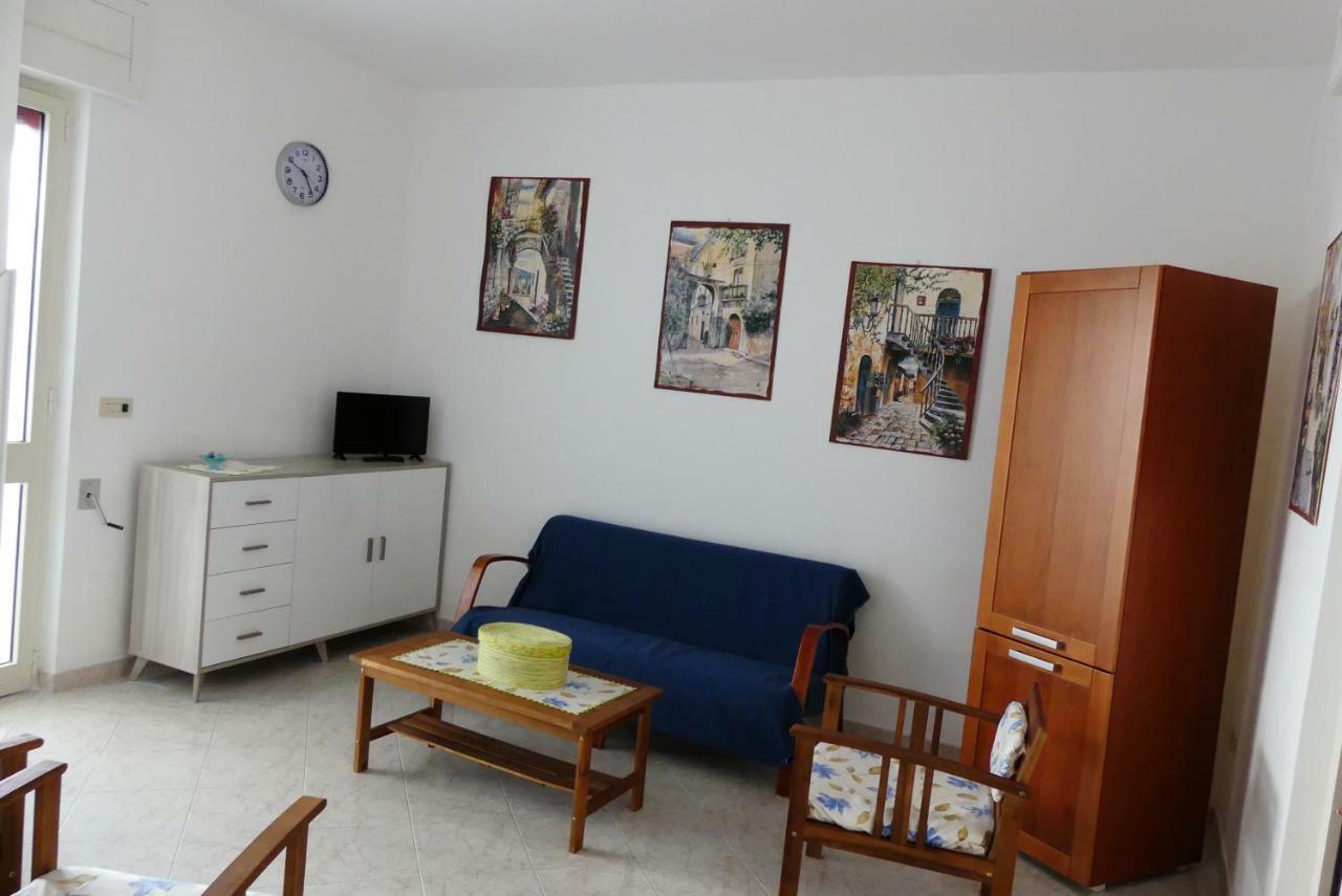 Casa Santa Maria Lejlighed Santa Maria di Leuca Eksteriør billede